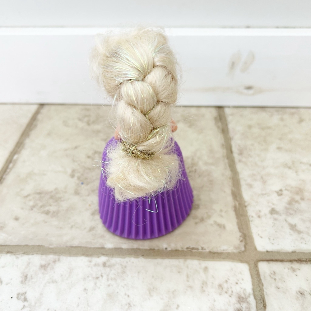 Vintage 90’s Tonka corp. Cupcake Doll Sugar ‘n’ Shine Crystal Doll - Picture 4 of 9
